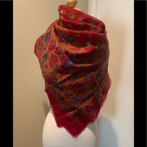 Vintage Guy Laroche long rectangle scarf